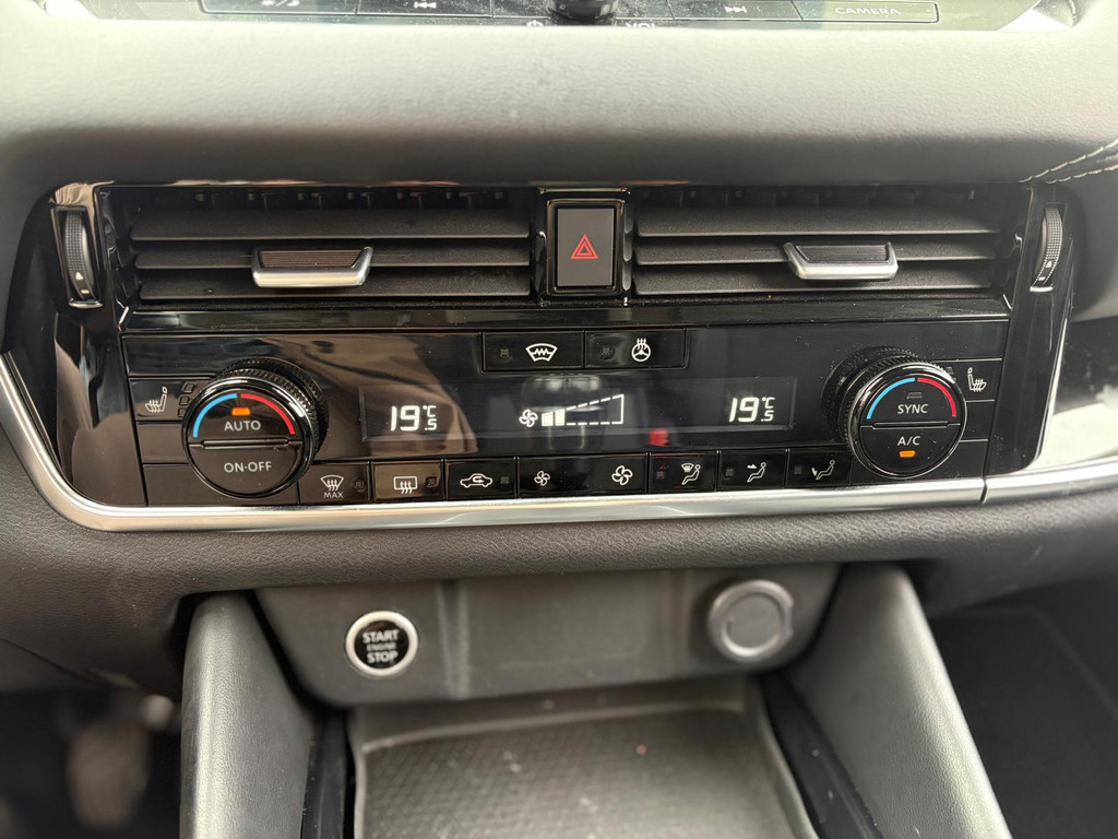 48678110-12.jpg